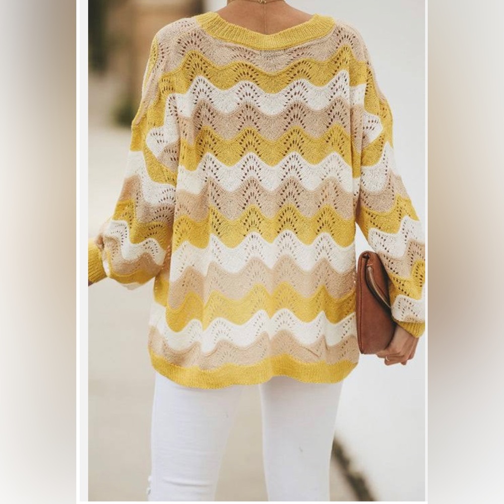 ENTRO Crochet multi colored sweater size small oversized fit - Picture 3 of 9